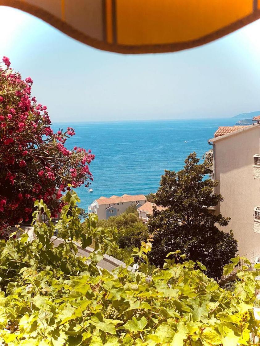 Apartments Dunja Sveti Stefan Exterior foto